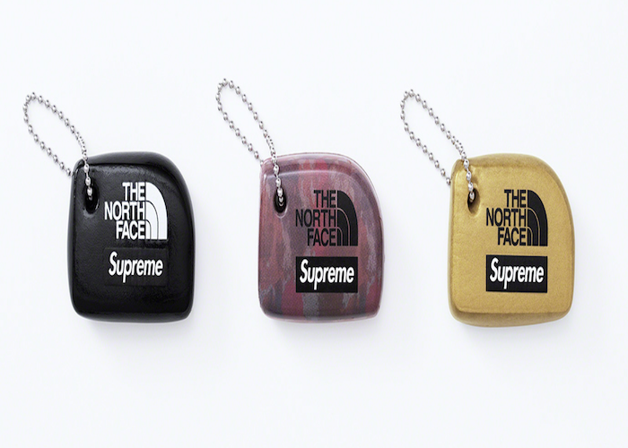 SUPREME NORTH FACE FLOATING KEYCHAIN (2020S/S) – UNIQUE HYPE HK