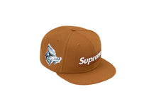 Load image into Gallery viewer, SUPREME MONEY BOX LOGO NEW ERA (2022FW)